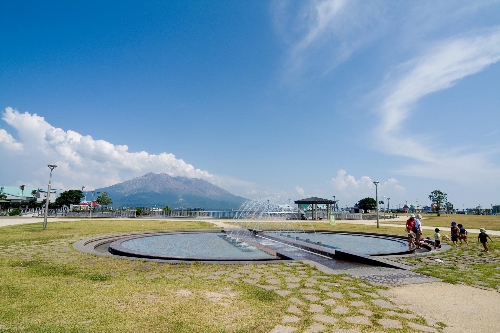 🏞️ 워터프런트 파크 이미지 2